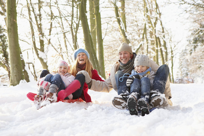 Winter Activities for Families on a Budget